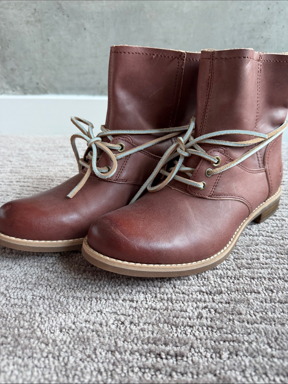 Timberland Women's Chestnut Lace-Up Leather Ankle Boots